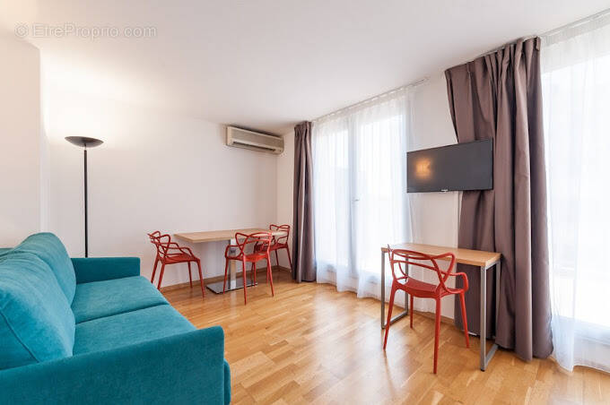 Appartement à MARSEILLE-2E
