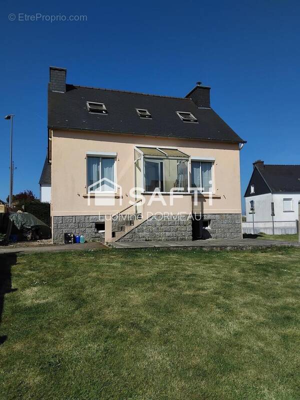 Photo 1 - Maison à POULLAOUEN