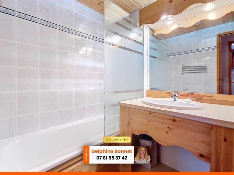 Appartement à AVRIEUX
