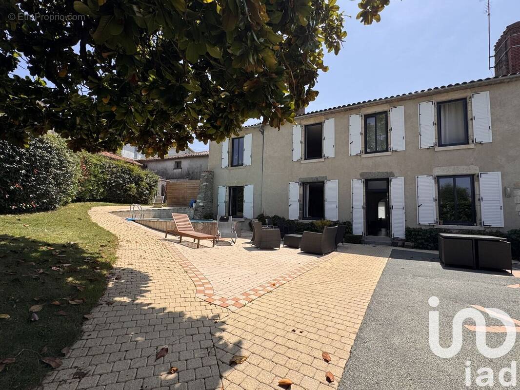 Photo 1 - Maison à LA CHATAIGNERAIE