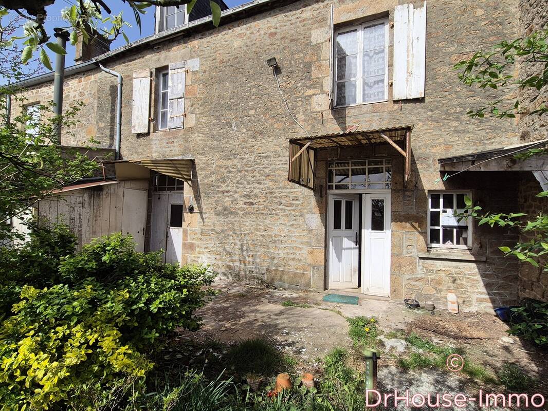 Maison à GORRON