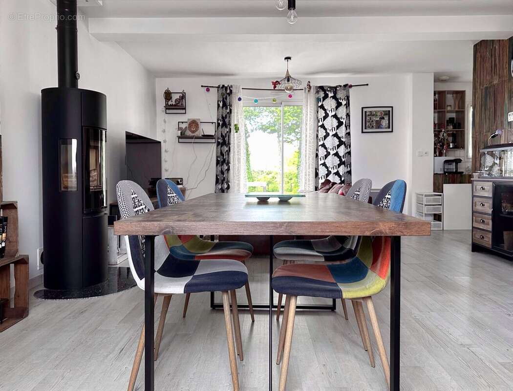 Maison à LE SEL-DE-BRETAGNE
