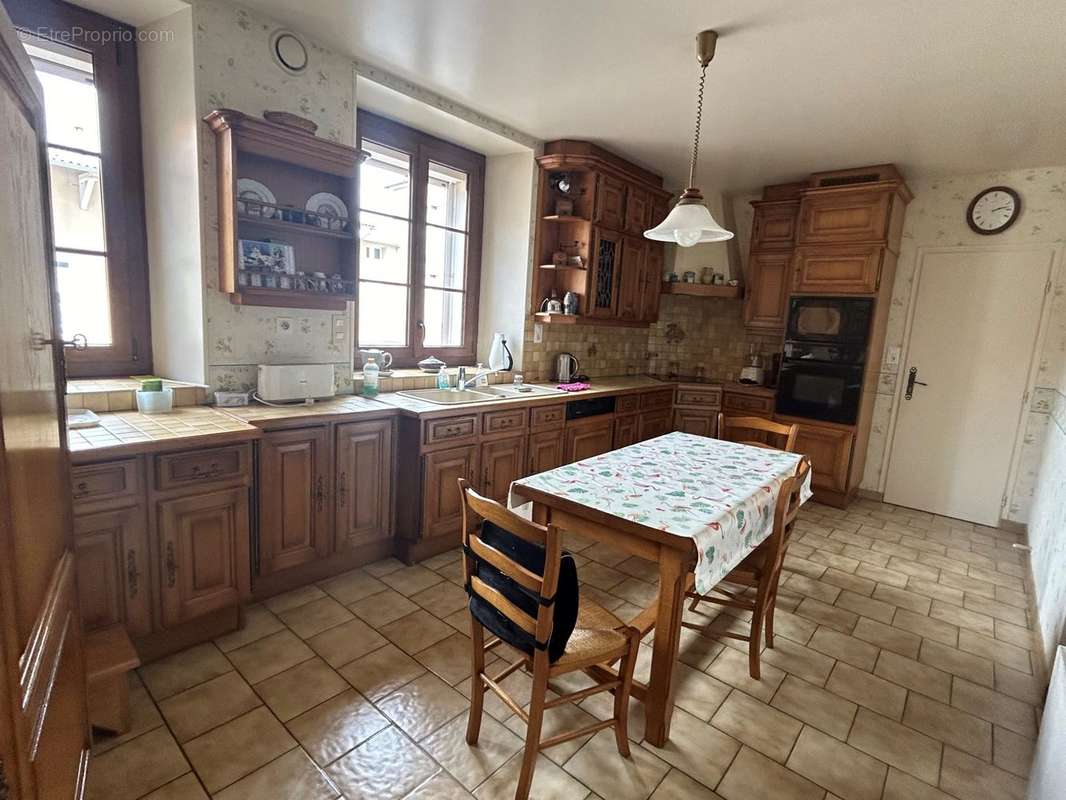 Maison à DORMANS