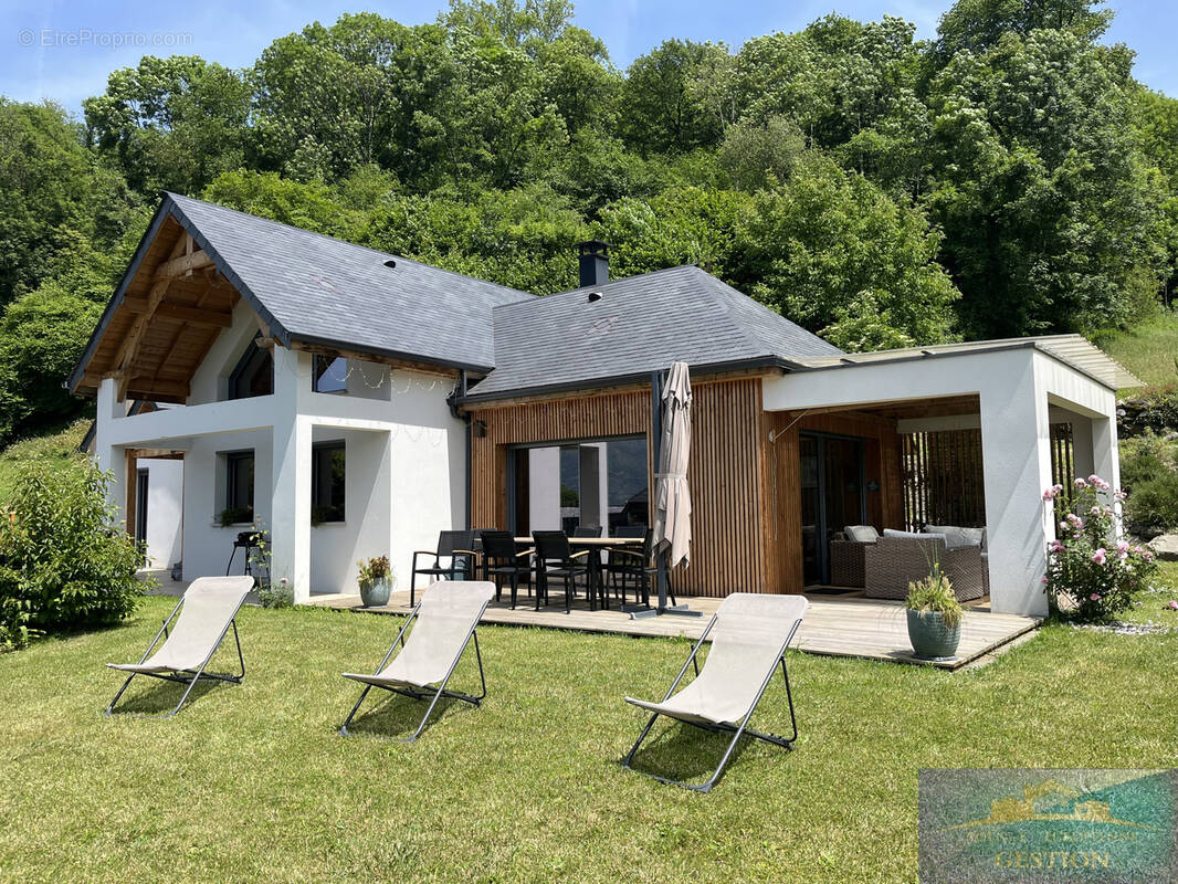 Maison à BEAUCENS