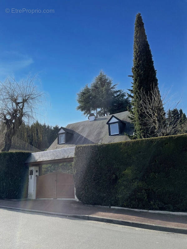 Maison à CHAMBOURCY