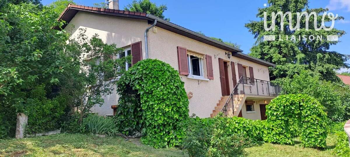Maison à LA VERPILLIERE