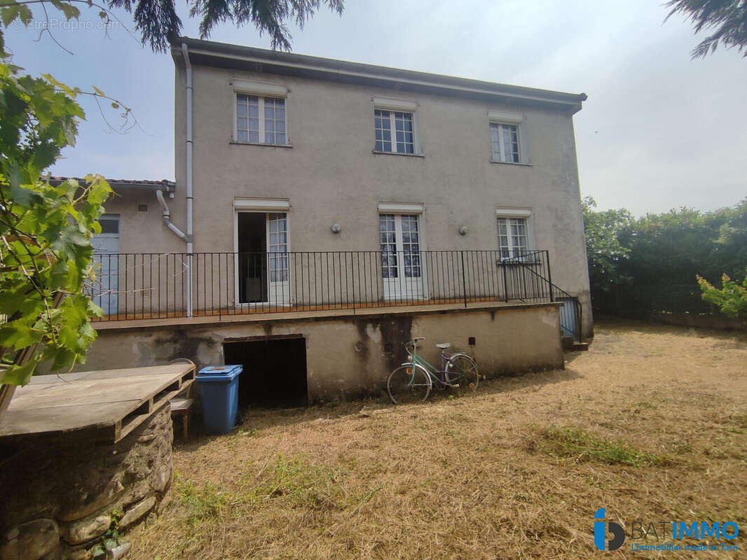Maison à AUSSILLON