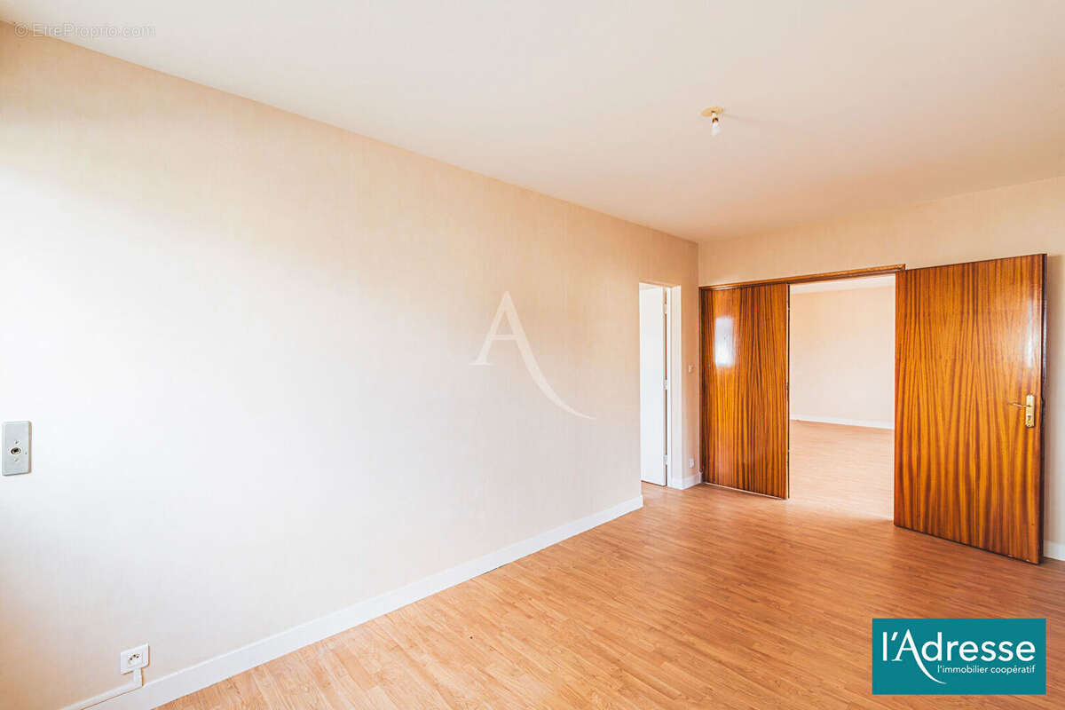 Appartement à TINQUEUX