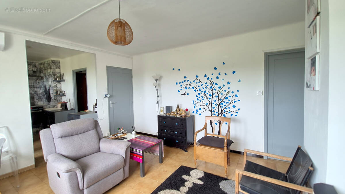 Appartement à PONT-SAINT-ESPRIT