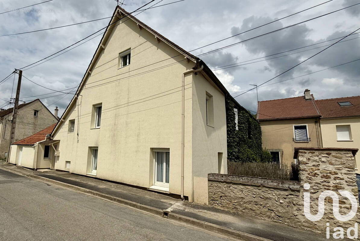 Photo 1 - Maison à SAINT-GERMAIN-SUR-MORIN