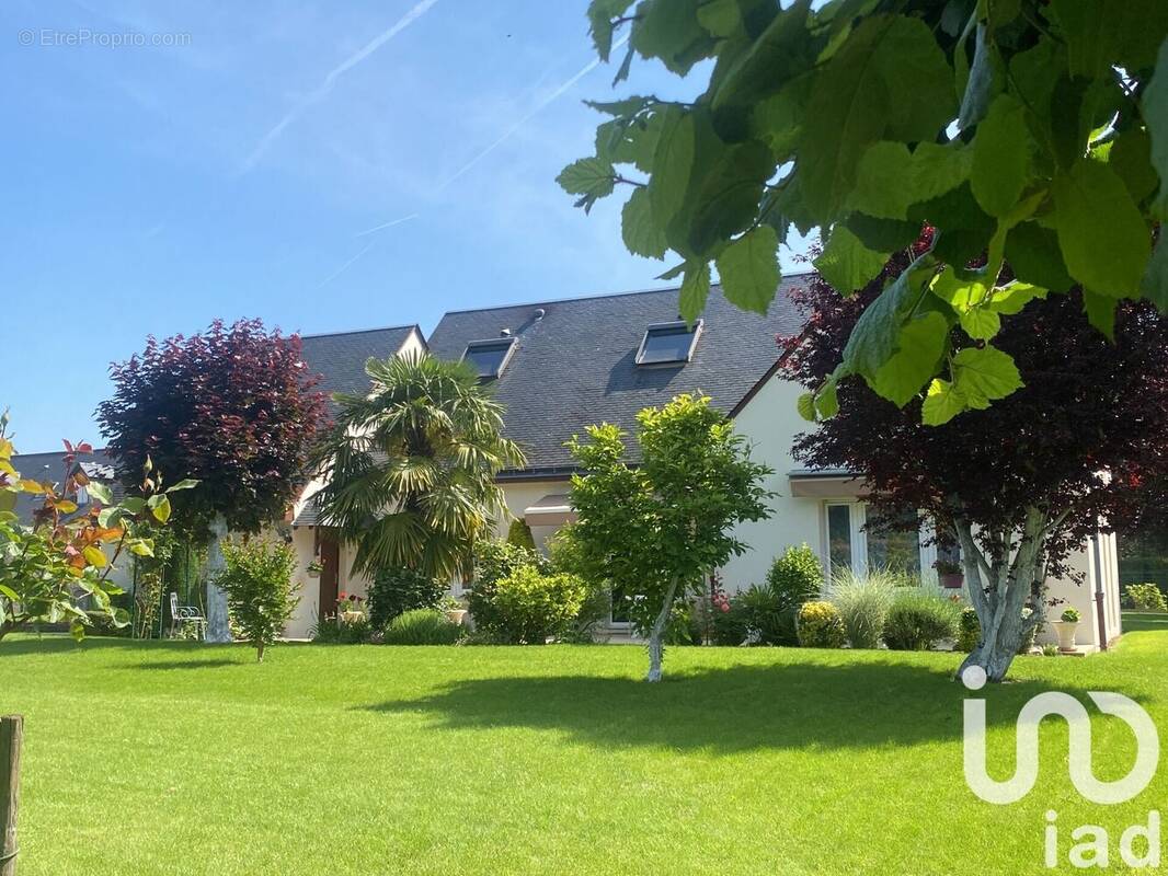 Photo 1 - Maison à LUYNES