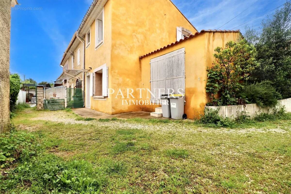Maison à SALON-DE-PROVENCE
