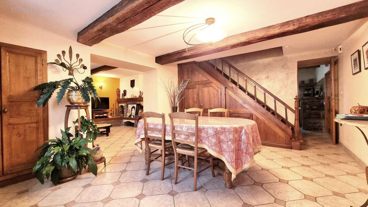 Maison à BOGNY-SUR-MEUSE