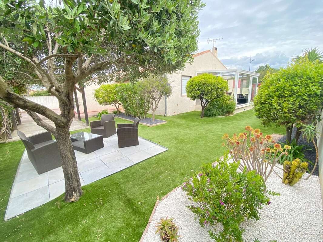 Maison à LA LONDE-LES-MAURES