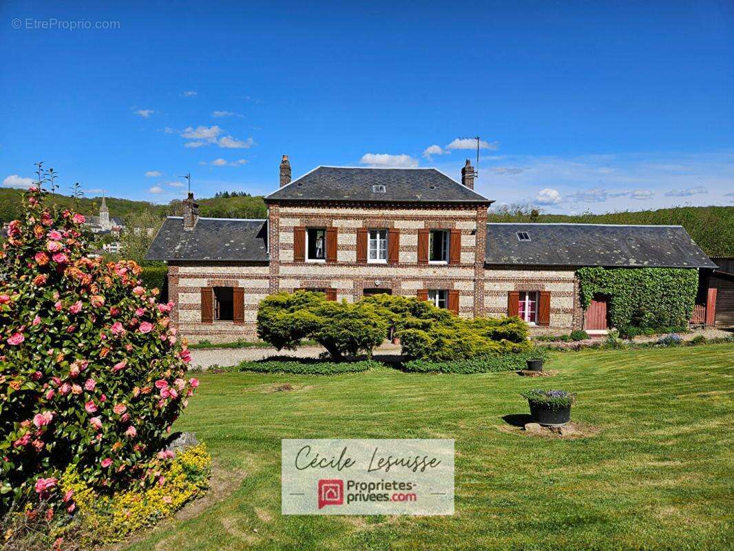 Maison à GRUCHET-LE-VALASSE
