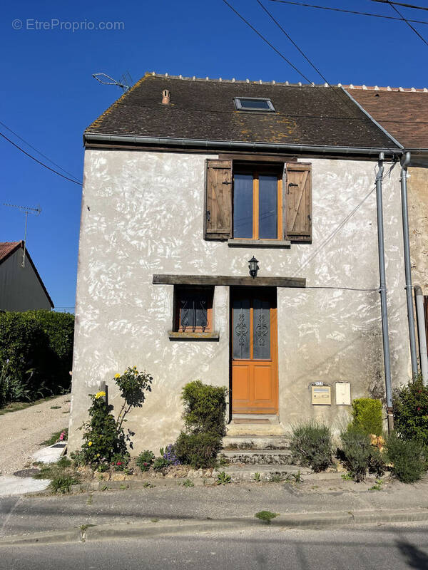 Photo 1 - Maison à MOUROUX