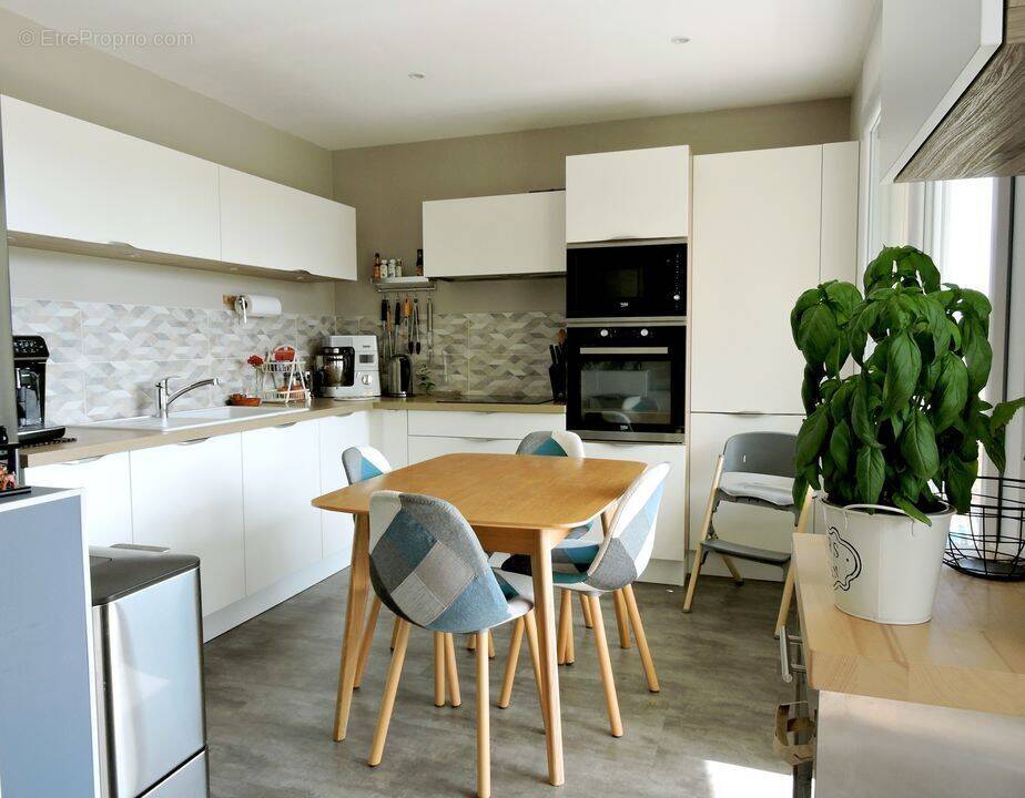 Appartement à LYON-8E