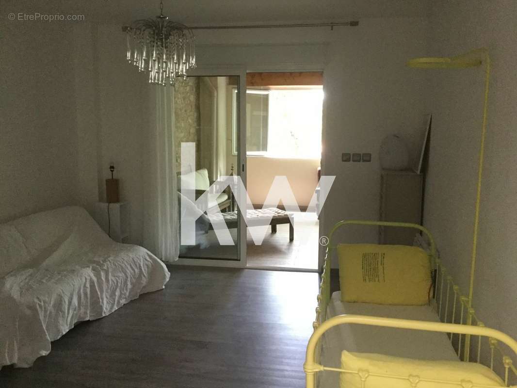 Appartement à SOUAL