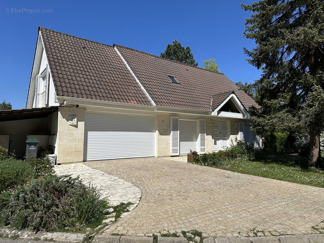 Maison à SANTENY