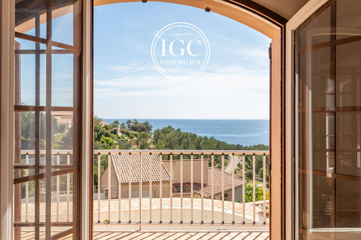 Maison à SAUSSET-LES-PINS