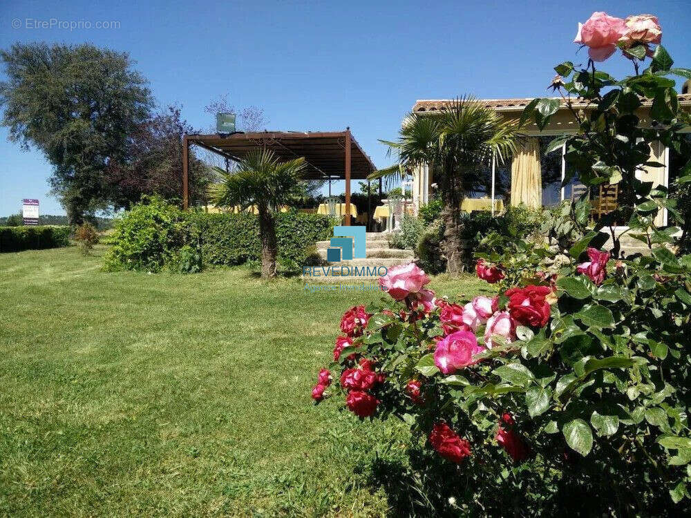 Maison à SILLANS-LA-CASCADE