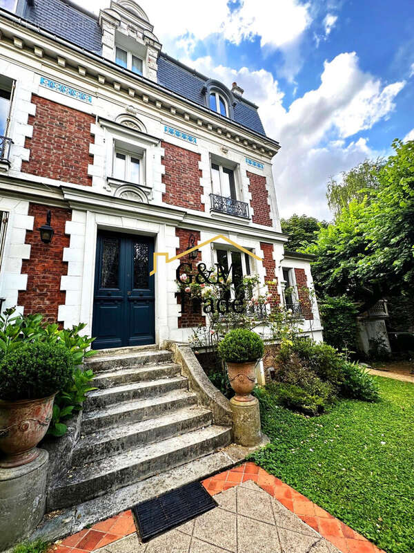 Maison à NOGENT-SUR-MARNE