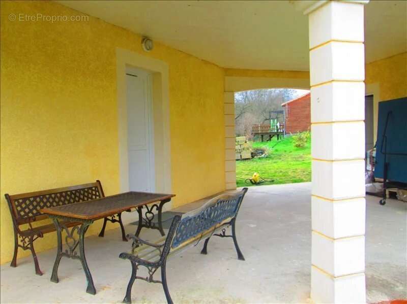 Maison à AIGUEFONDE