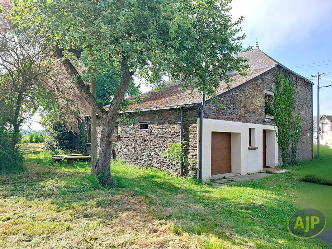 Maison à LUSANGER