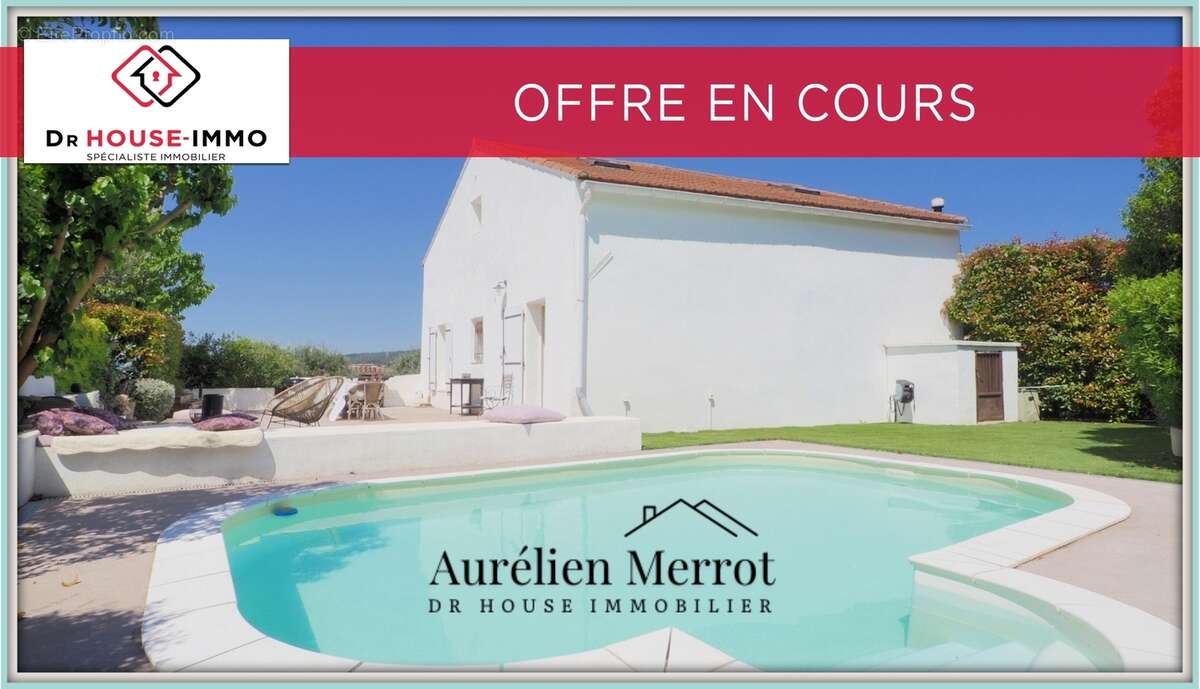 Maison à VELAUX