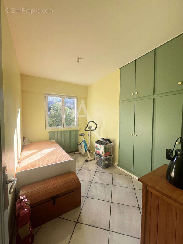 Appartement à LE VAL-SAINT-GERMAIN