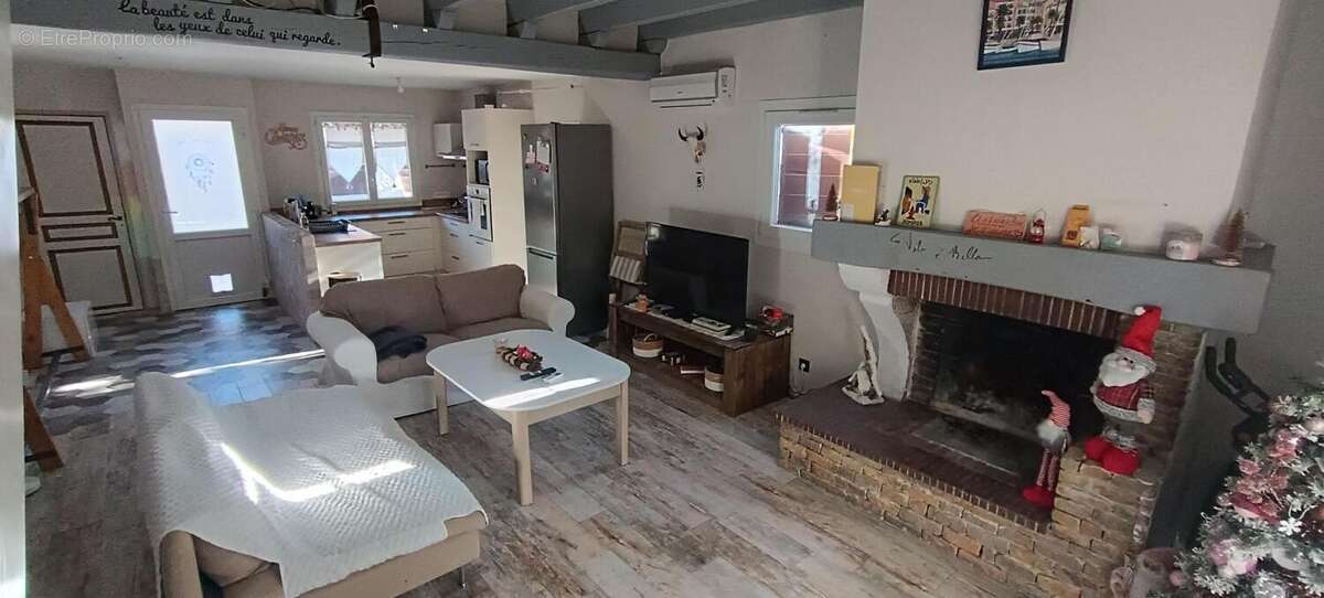 Maison à SIX-FOURS-LES-PLAGES