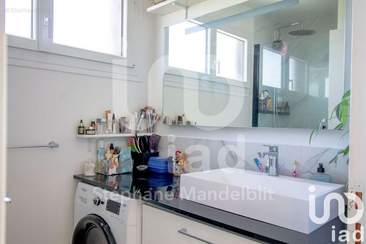Photo 9 - Appartement à SAINT-MAUR-DES-FOSSES