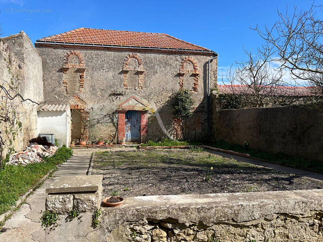 Maison à BOUIN