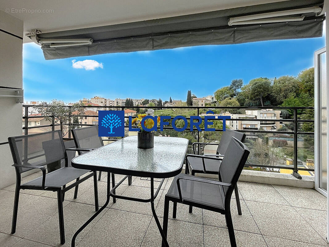 Appartement à CAGNES-SUR-MER