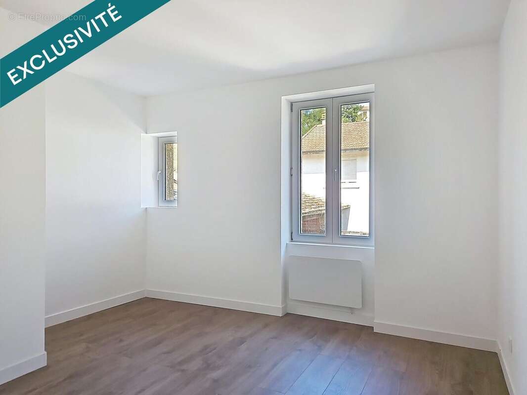 Photo 6 - Appartement à MONTMERLE-SUR-SAONE