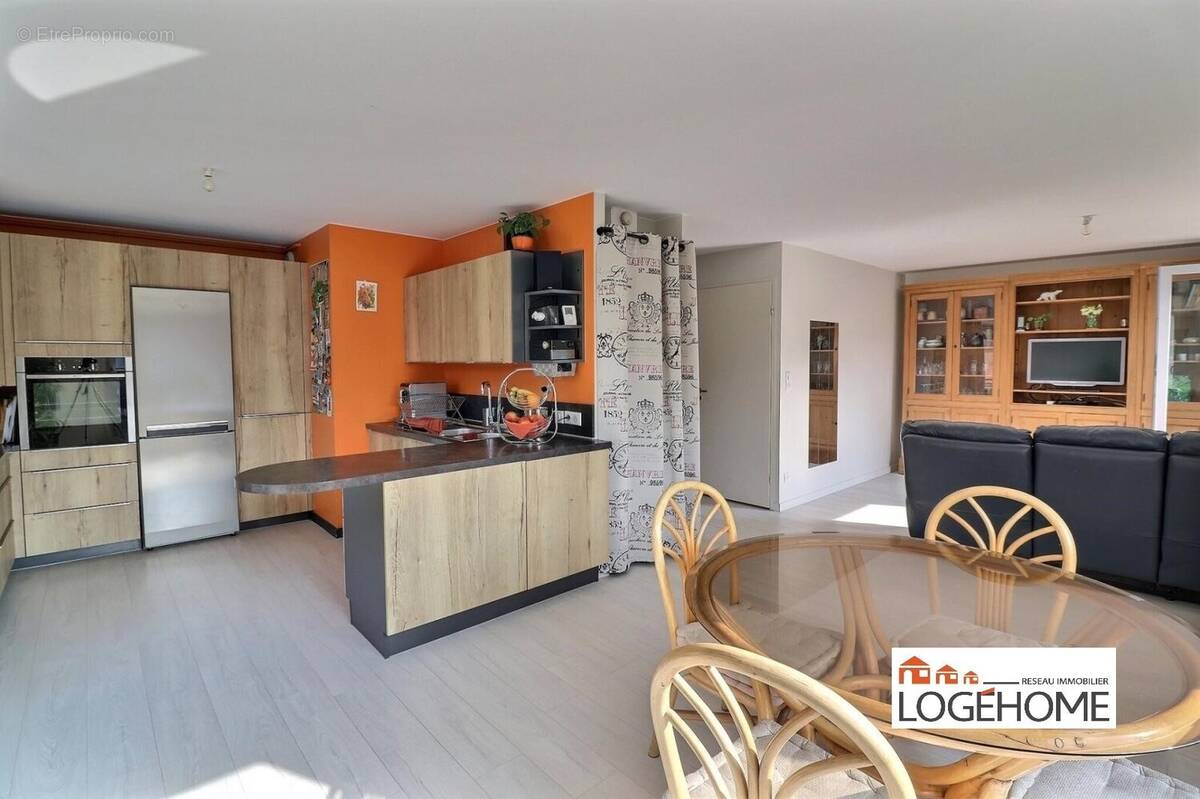 Appartement à MONS-EN-BAROEUL