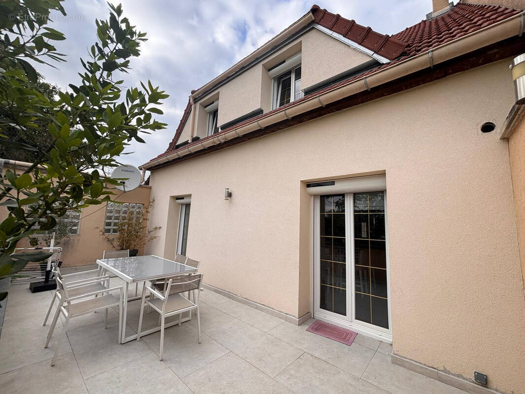 Maison à MITRY-MORY