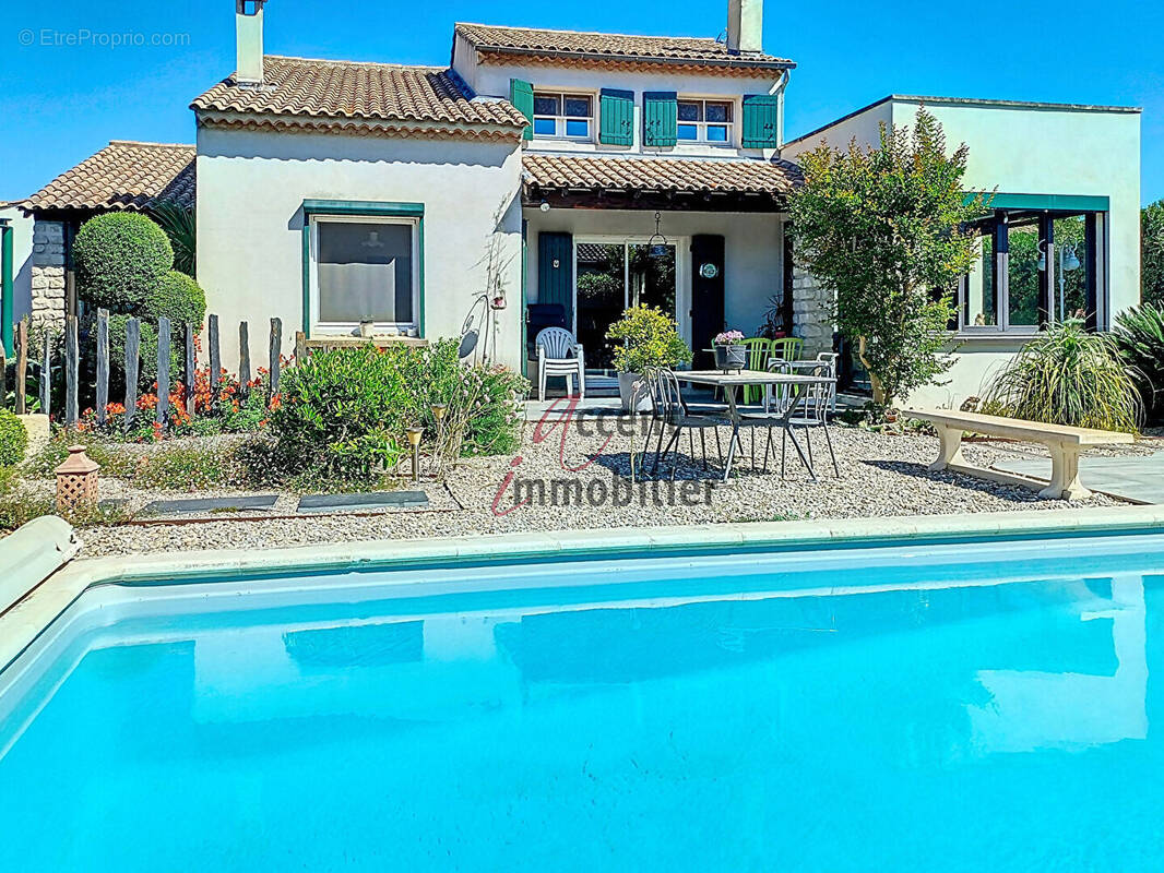 Maison à ROGNONAS
