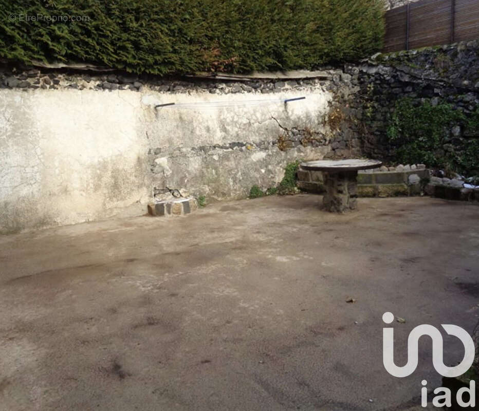 Photo 6 - Maison à LE MONASTIER-SUR-GAZEILLE