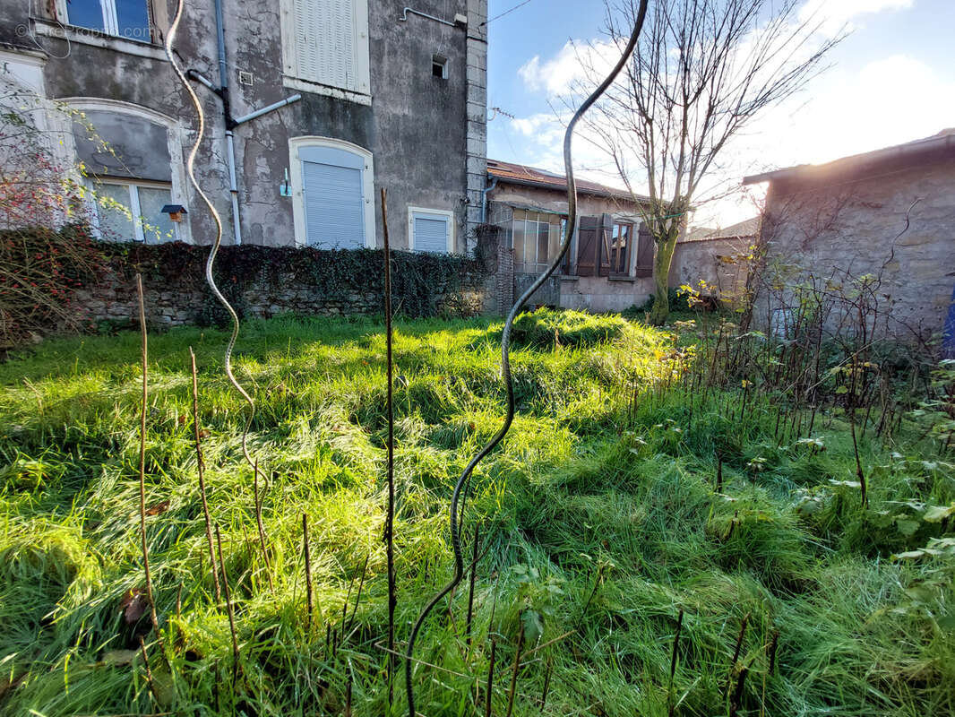 Maison à LANEUVEVILLE-DEVANT-NANCY