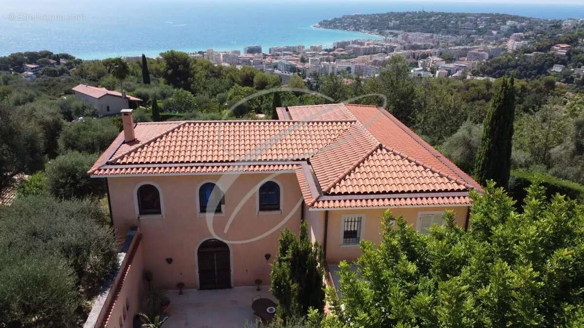 Maison à MENTON