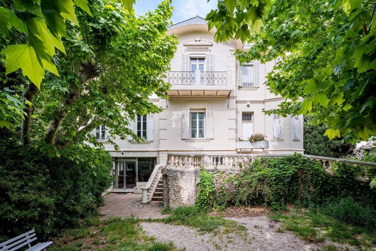 Maison à MARSEILLE-8E