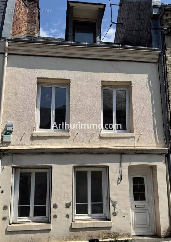 Maison à MONTIVILLIERS