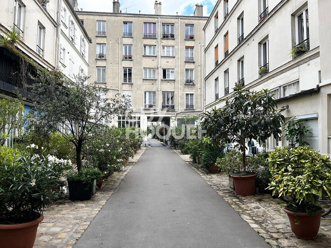 Appartement à PARIS-11E