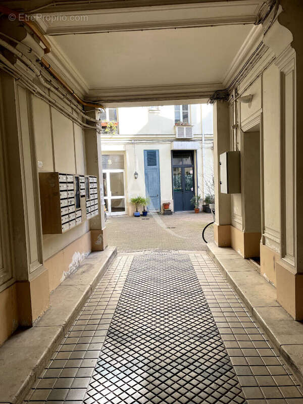 Appartement à PARIS-19E