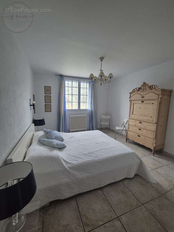 Maison à CABREROLLES