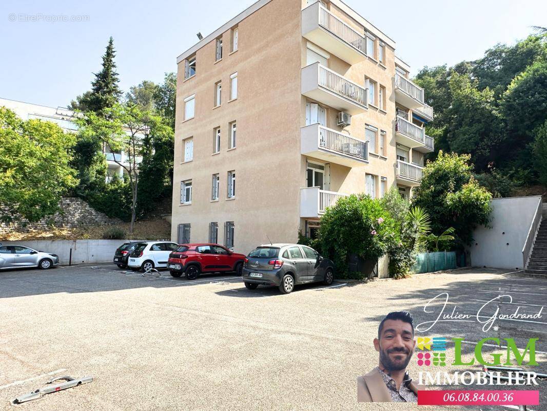 Appartement à NIMES