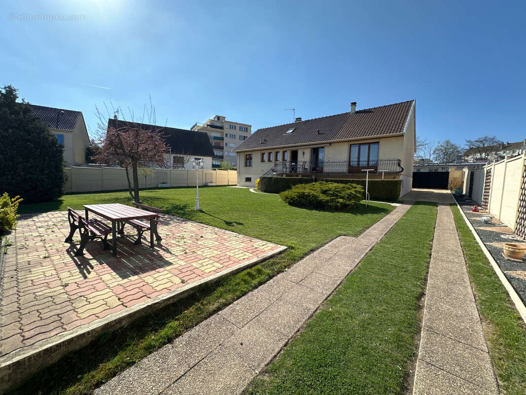 Maison à REIMS