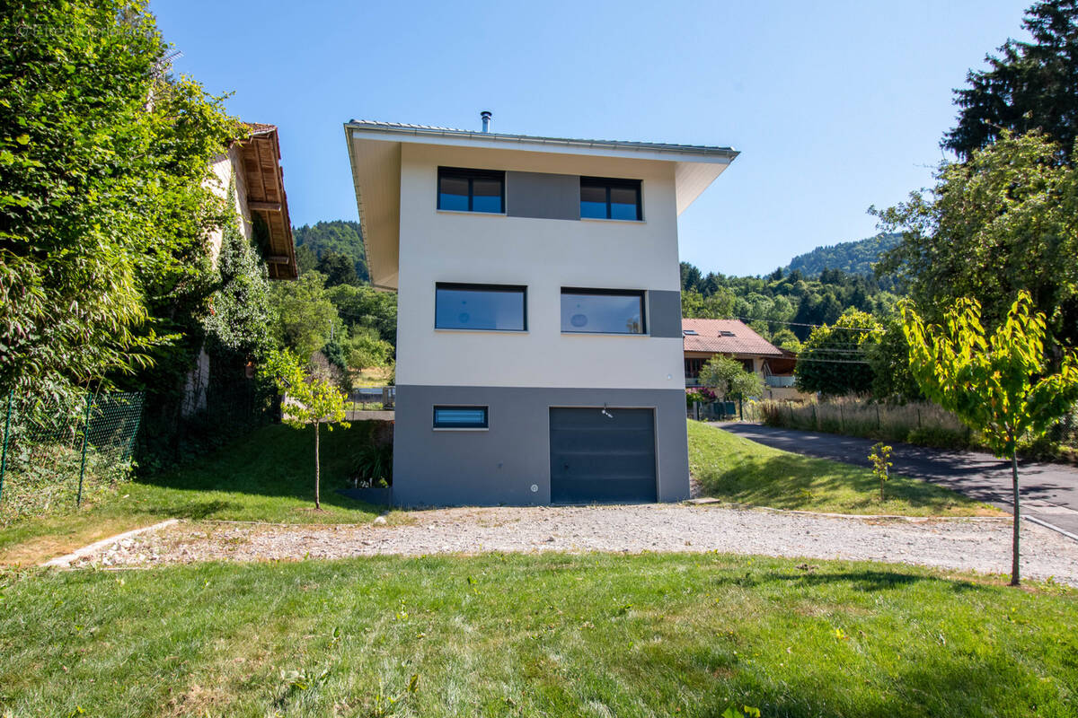 Maison à BONS-EN-CHABLAIS