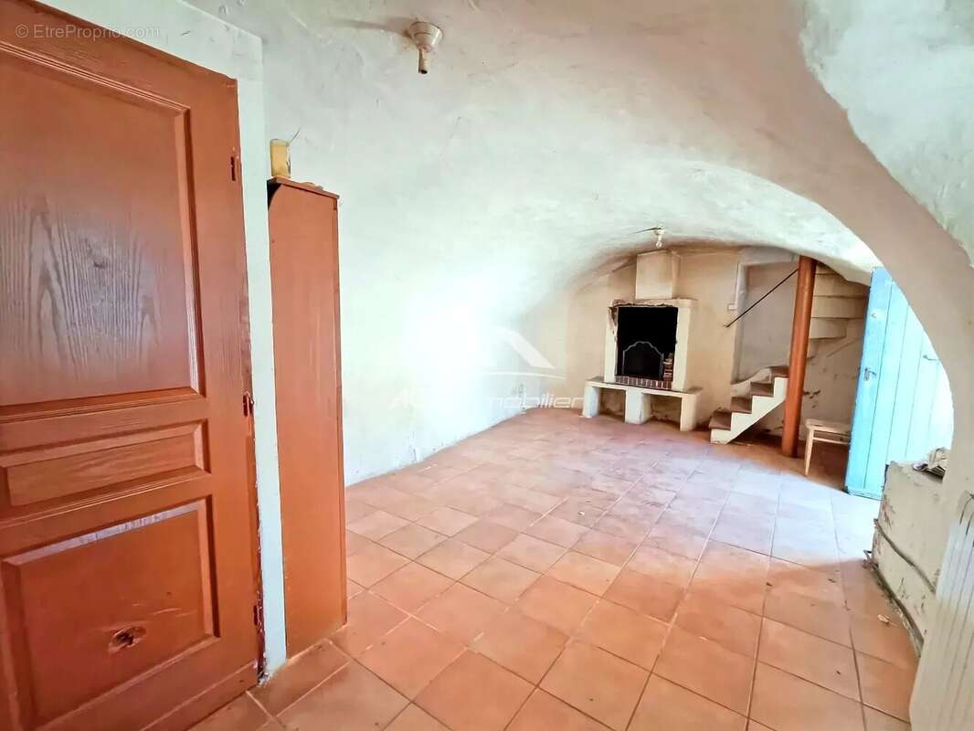 Maison à LES MAGES